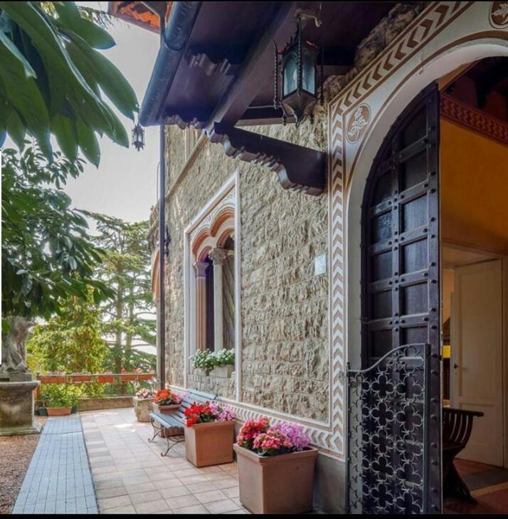 Il Parco E Gli Affreschi Apartment Varese Exterior foto