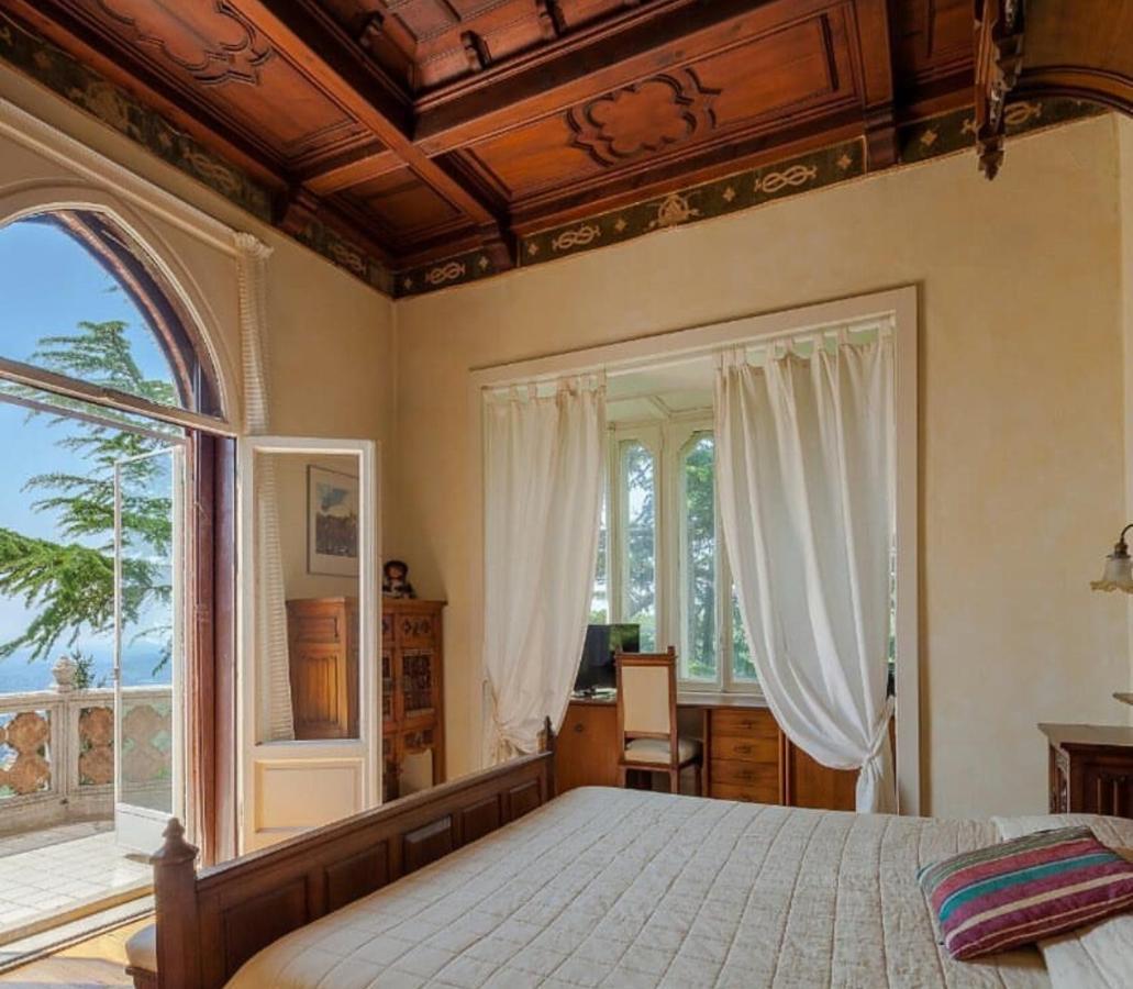 Il Parco E Gli Affreschi Apartment Varese Exterior foto