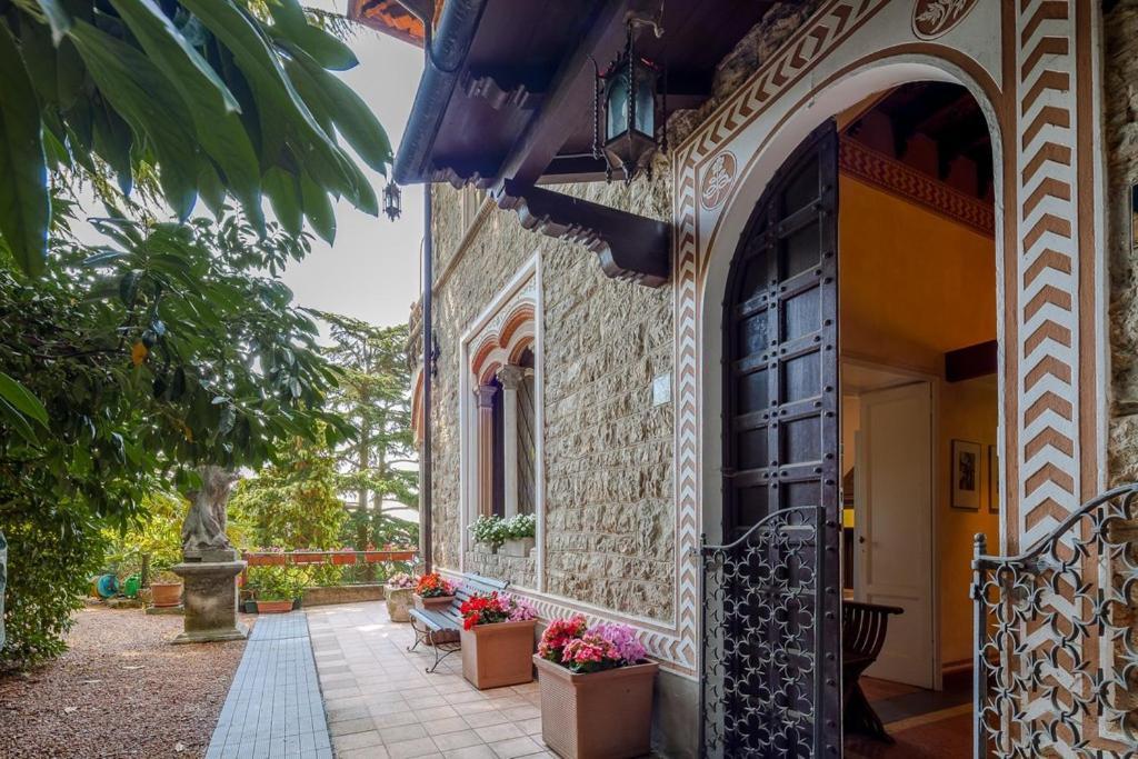 Il Parco E Gli Affreschi Apartment Varese Exterior foto