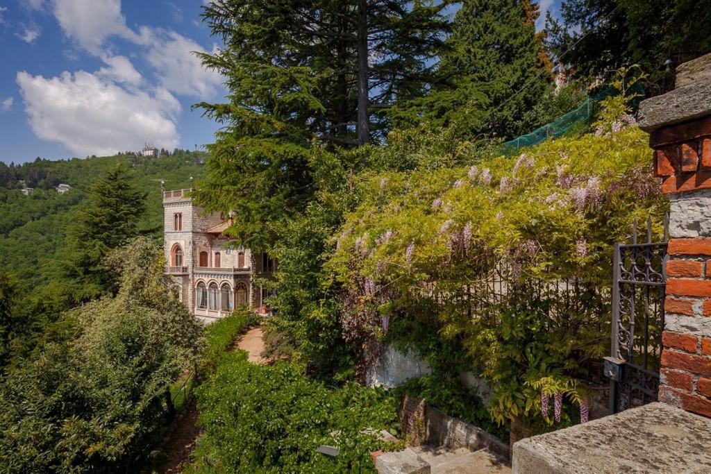 Il Parco E Gli Affreschi Apartment Varese Exterior foto