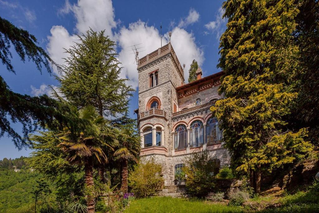 Il Parco E Gli Affreschi Apartment Varese Exterior foto