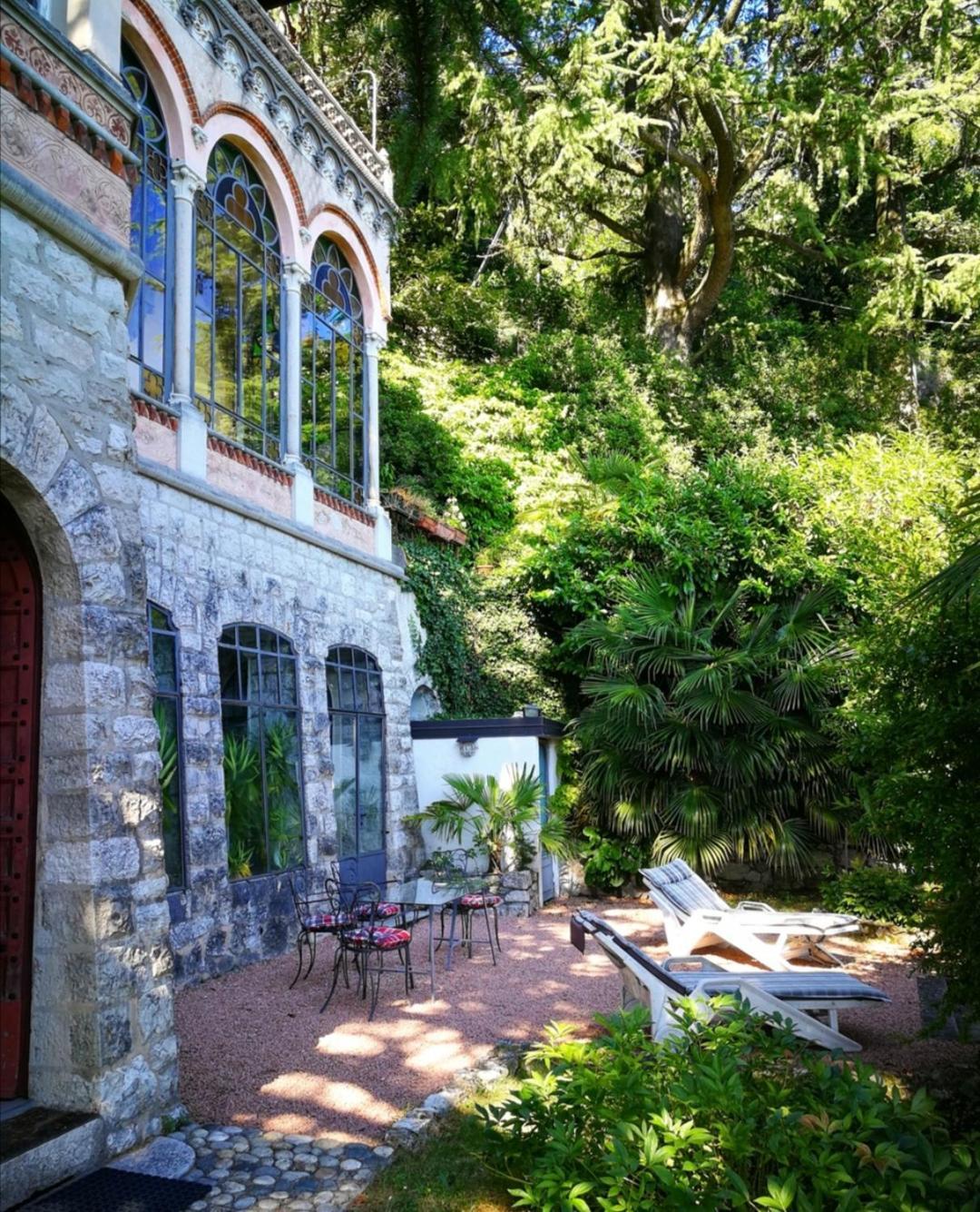 Il Parco E Gli Affreschi Apartment Varese Exterior foto
